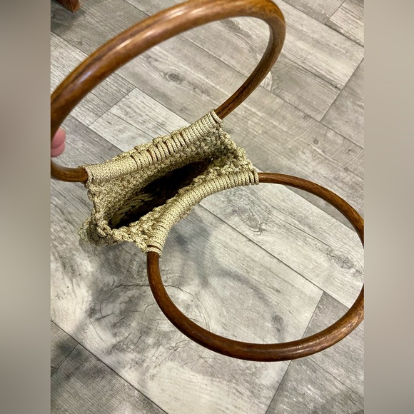 Vintage Woven Macrame Crochet Bag w/Wooden Handles - Picture 2 of 5